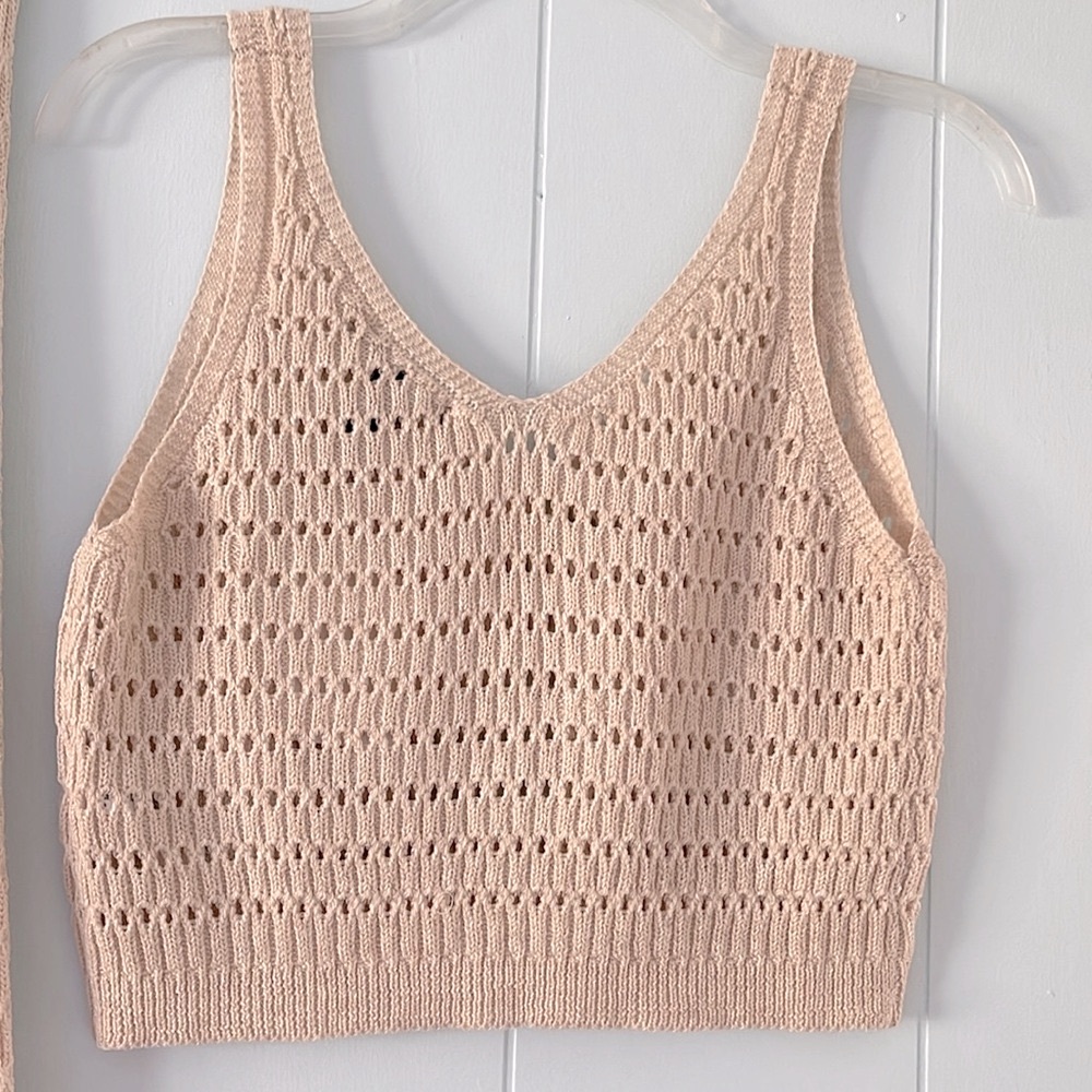 NWT Forever 21 crocheted beige beach cover-up - Picture 3 of 10